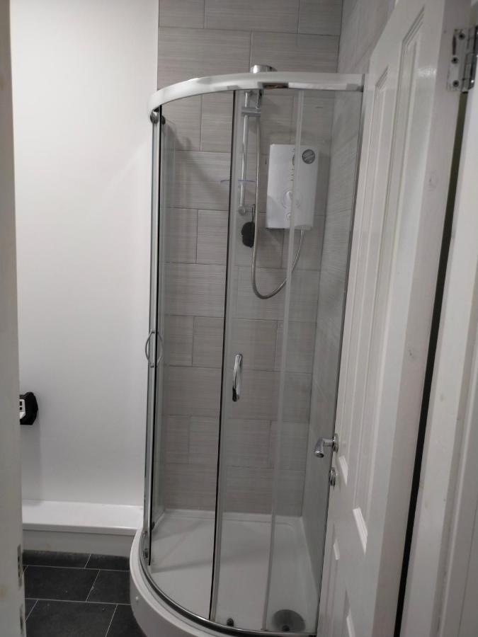 شيفيلد 4 Bed Entire House - Heart Of The City - Near Sufc المظهر الخارجي الصورة
